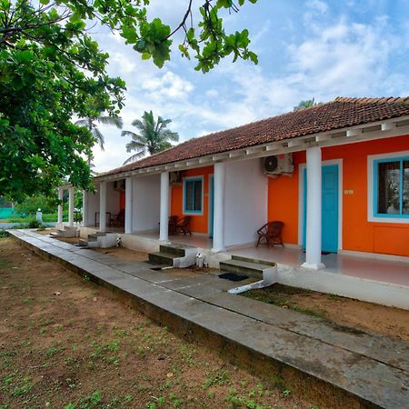 Papilio Beach Front Cottages-Tbv 巴加 外观 照片